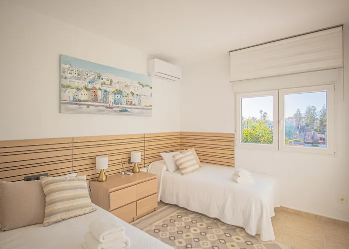 Buenti Beautiful View Апартаменты *